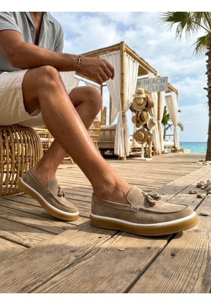 BA0250 %100 İçi Dışı Hakiki Deri Erkek Bej Süet Casual Loafer Püskül Detaylı Kauçuk Rahat Taban Dikişli Ayakkabı
