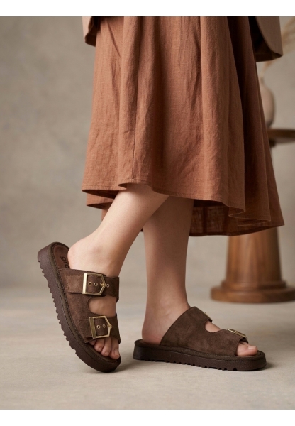 Yazlık Kadın Kahverengi İnce Taban Tokalı Terlik